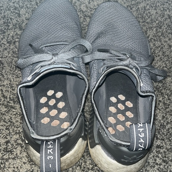 Adidas shoes - Picture 5 of 5